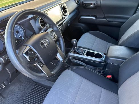 Certified 2023 Toyota Tacoma TRD Sport w/ Advanced Technology Package AWD/4WD image 11