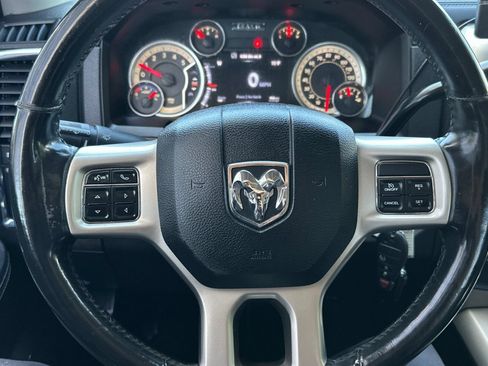 Used 2014 RAM 3500 Laramie w/ Convenience Group AWD/4WD image 22
