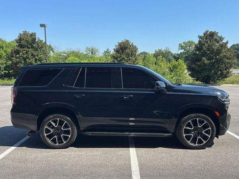 Used 2022 Chevrolet Tahoe RST w/ Luxury Package AWD/4WD image 6