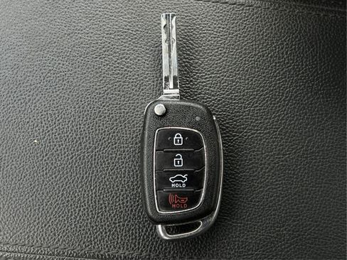 Used 2018 Hyundai Sonata SE w/ Cargo Package FWD image 43