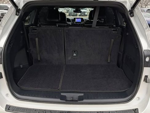 Used 2023 Toyota Highlander XSE image 31