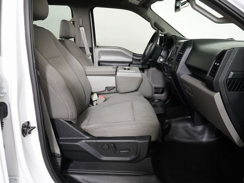 Used 2019 Ford F150 XL image 10