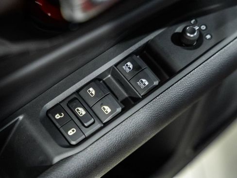 New 2026 Jeep Compass Latitude image 35