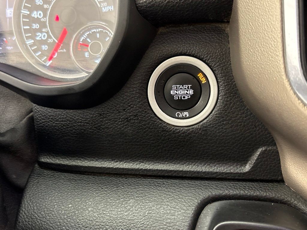 Used 2021 RAM 1500 Laramie RWD image 36