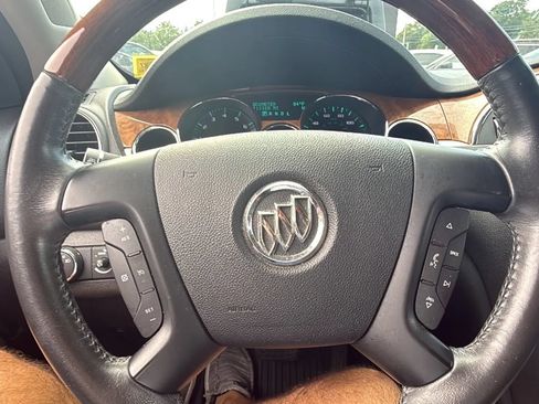 Used 2011 Buick Enclave CXL AWD/4WD image 19