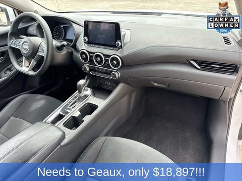 Used 2025 Nissan Sentra SV FWD image 29