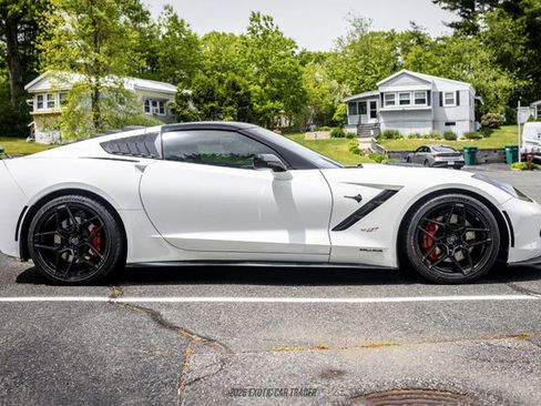 Used 2014 Chevrolet Corvette Stingray Coupe w/ 3LT Preferred Equipment Group RWD image 9