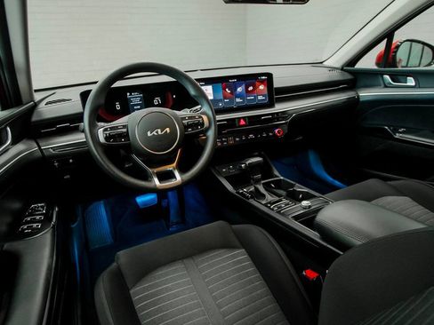 Used 2025 Kia K5 LXS FWD image 13