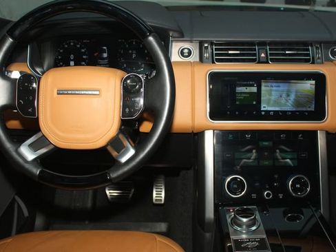 Used 2021 Land Rover Range Rover Autobiography Fifty Edition image 4