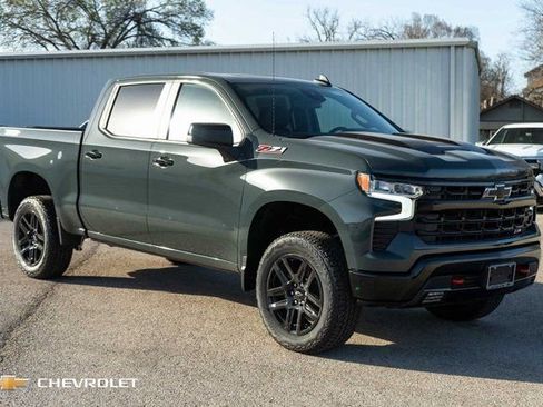 New 2026 Chevrolet Silverado 1500 LT Trail Boss w/ Convenience Package II image 3