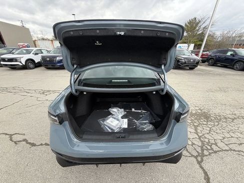 New 2026 Nissan Sentra SR image 23