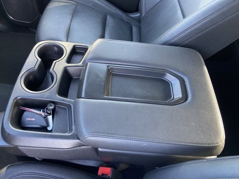 Used 2025 GMC Sierra 1500 SLT RWD image 43