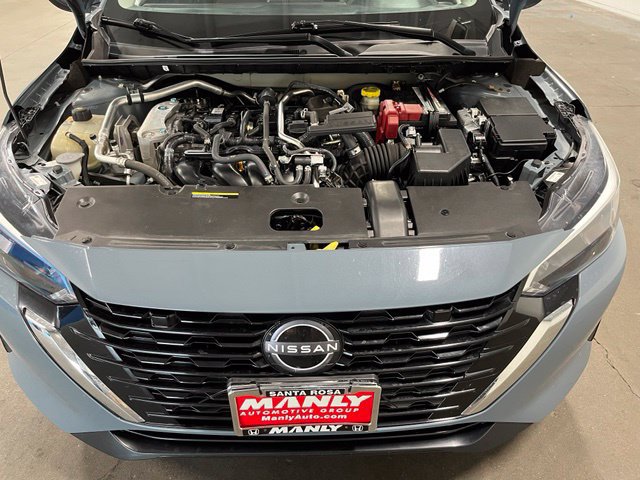Used 2024 Nissan Sentra SV FWD image 9