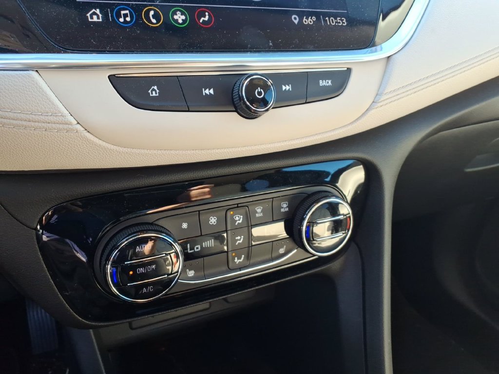 Used 2020 Buick Encore GX Essence AWD/4WD image 19
