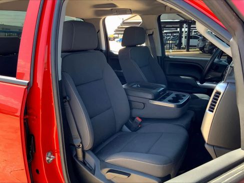 Used 2019 Chevrolet Silverado 1500 LT w/ Texas Edition AWD/4WD image 8