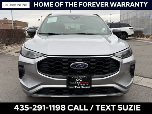 Used 2023 Ford Escape ST-Line image 4