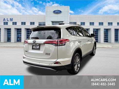 Used 2017 Toyota RAV4 Limited image 6