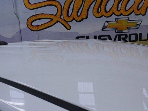 Used 2019 GMC Canyon SLE image 2