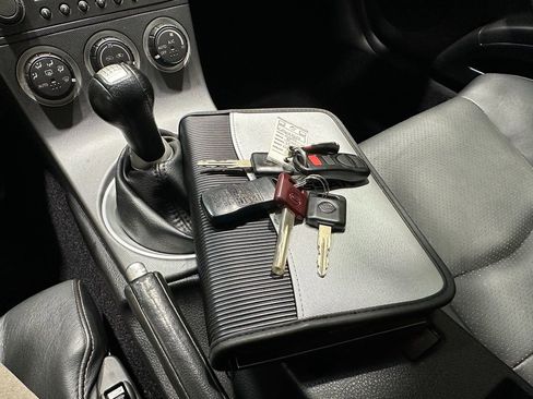 Used 2003 Nissan 350Z Touring image 30