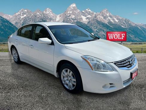 Used 2012 Nissan Altima 2.5 S FWD image 3