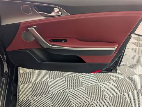 Used 2018 Kia Stinger GT1 image 35