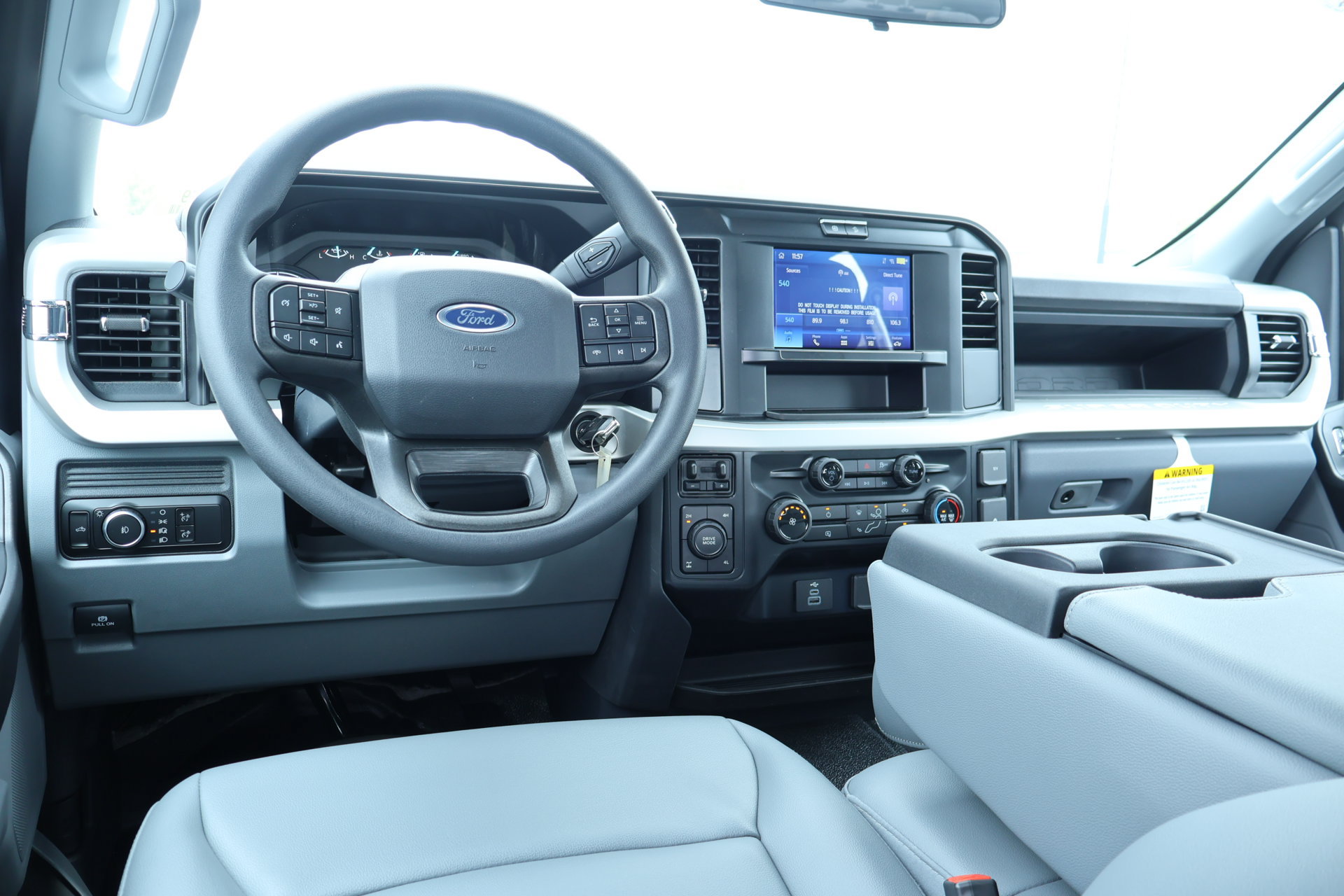 New 2026 Ford F250 XL w/ XL Driver Assist Package AWD/4WD image 2