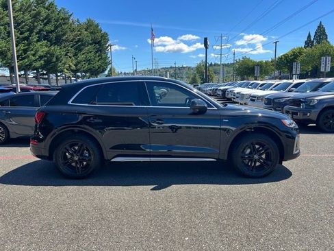 Used 2023 Audi Q5 e Prestige AWD/4WD image 8