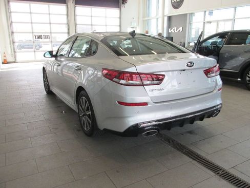 Used 2020 Kia Optima Premium image 6