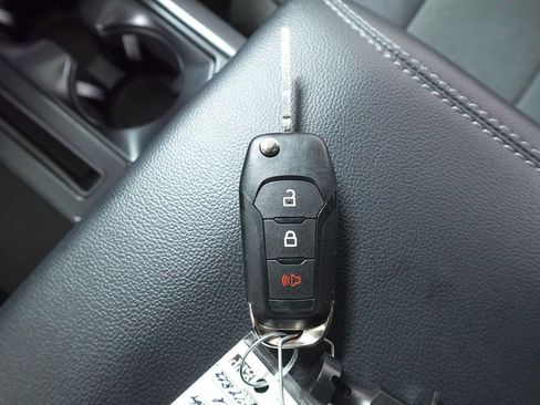 Certified 2025 Ford F150 XLT w/ Equipment Group 301A Standard image 17