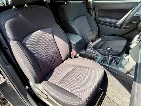Used 2017 Subaru Forester 2.5i Premium AWD/4WD image 14