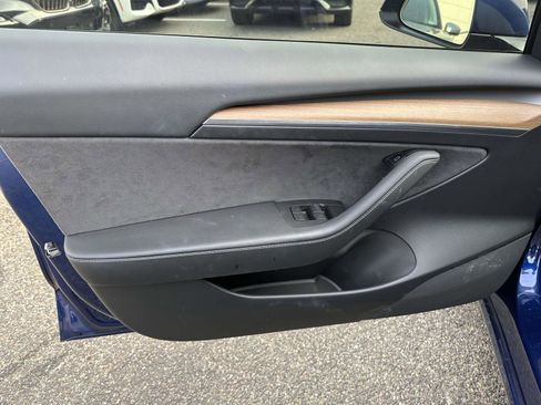Used 2021 Tesla Model 3 Standard Range Plus image 13