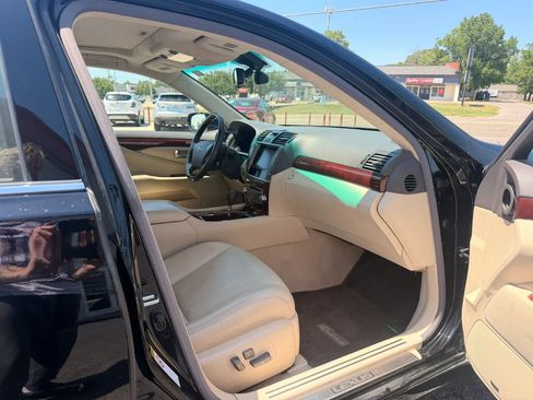 Used 2011 Lexus LS 460 L w/ Luxury Pkg AWD/4WD image 34