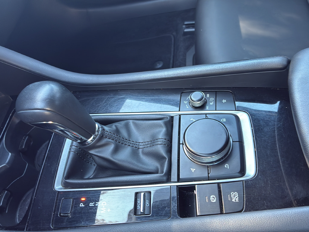 Used 2024 MAZDA MAZDA3 s FWD image 30