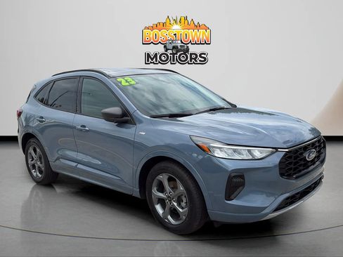 Used 2023 Ford Escape ST-Line w/ Tech Pack #1 FWD image 12