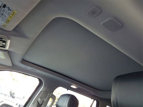 Used 2023 Toyota Sequoia Limited image 22