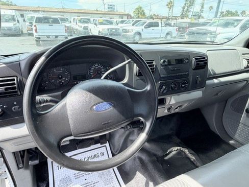Used 2007 Ford F350 XL RWD image 12