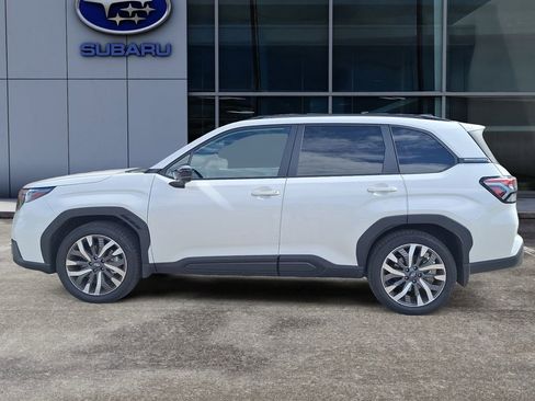 Used 2026 Subaru Forester Touring w/ Touring Package image 7