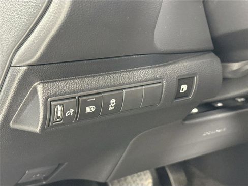 Certified 2024 Toyota Corolla SE w/ Convenience Package image 15