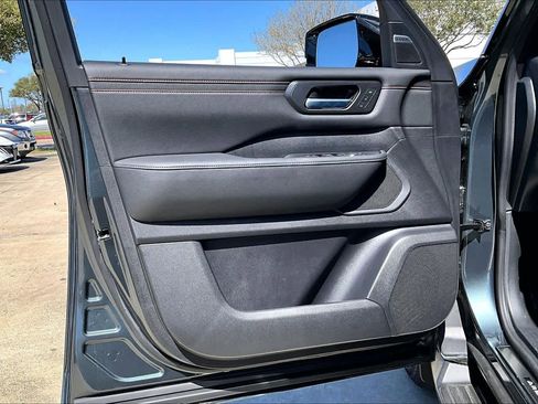 New 2026 Nissan Armada PRO-4X image 15