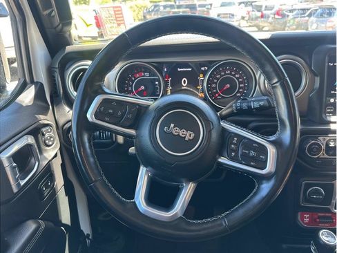 Used 2021 Jeep Wrangler Unlimited Rubicon AWD/4WD image 15