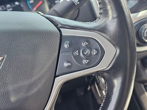 Used 2022 Chevrolet Colorado LT AWD/4WD image 26
