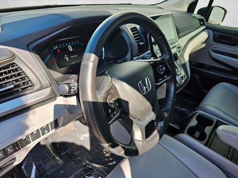 Used 2018 Honda Odyssey EX-L image 24