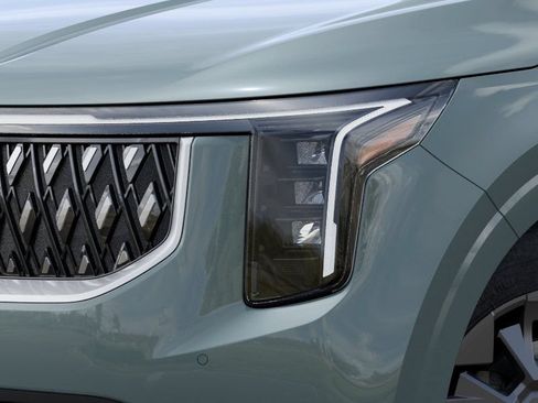 New 2027 Kia Carnival EX FWD image 10
