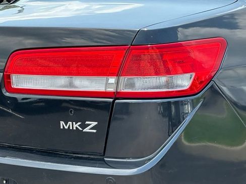 Used 2010 Lincoln MKZ FWD image 13