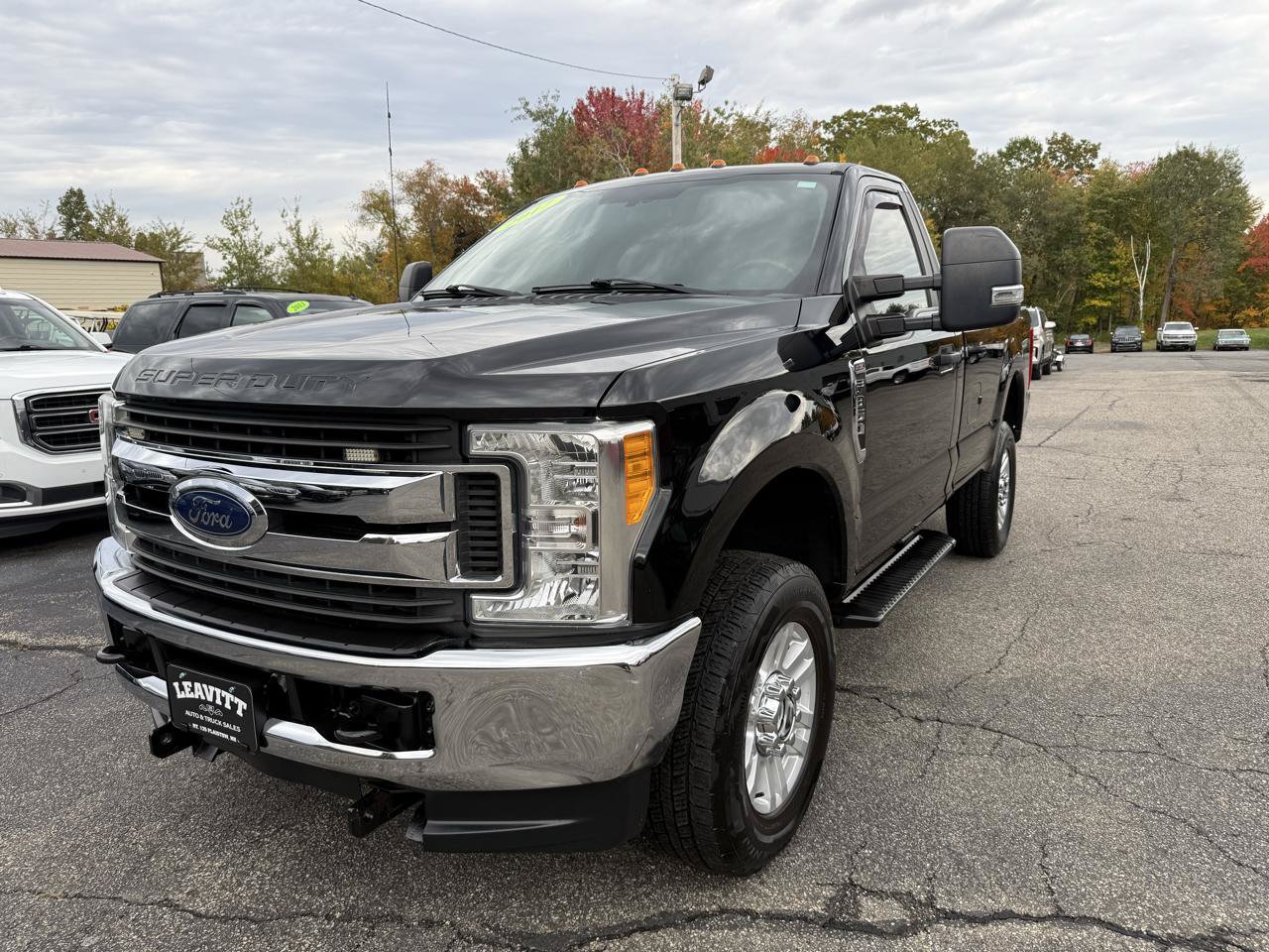 Used 2017 Ford F350 XL AWD/4WD image 2