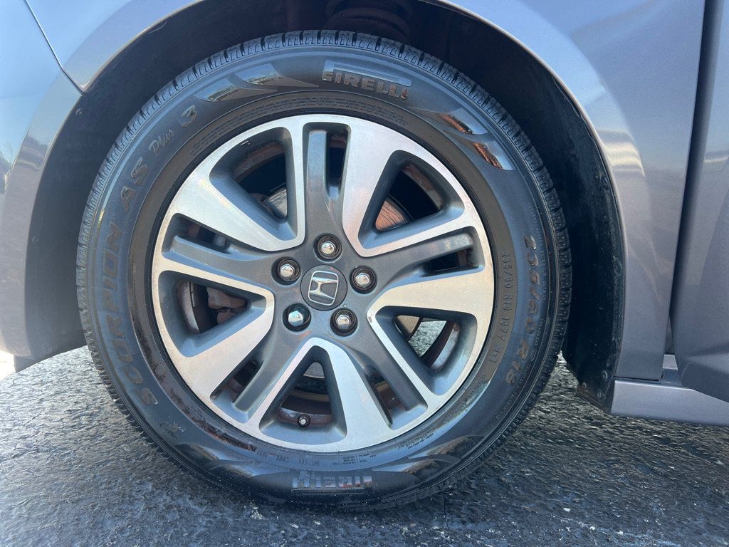 Used 2015 Honda Odyssey Touring image 39