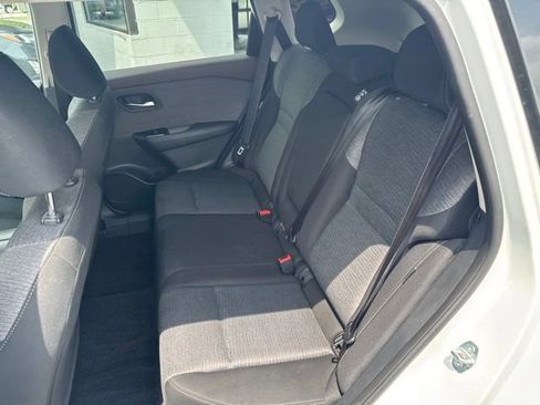 Used 2023 Nissan Rogue SV AWD/4WD image 19