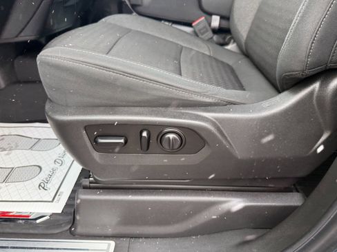 Used 2020 Chevrolet Silverado 1500 LT w/ All-Star Edition image 23