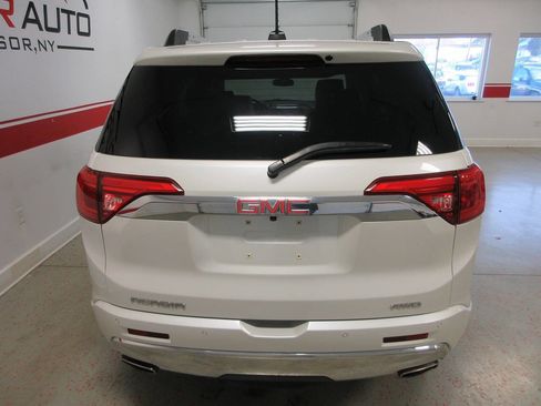 Used 2017 GMC Acadia Denali w/ Technology Package image 13