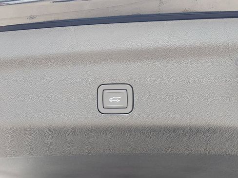 New 2026 GMC Yukon XL Denali Ultimate AWD/4WD image 60